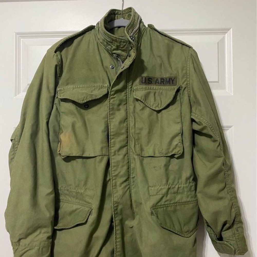 Vintage US ARMY Jacket Coat Small (Fits like Medium or Large)